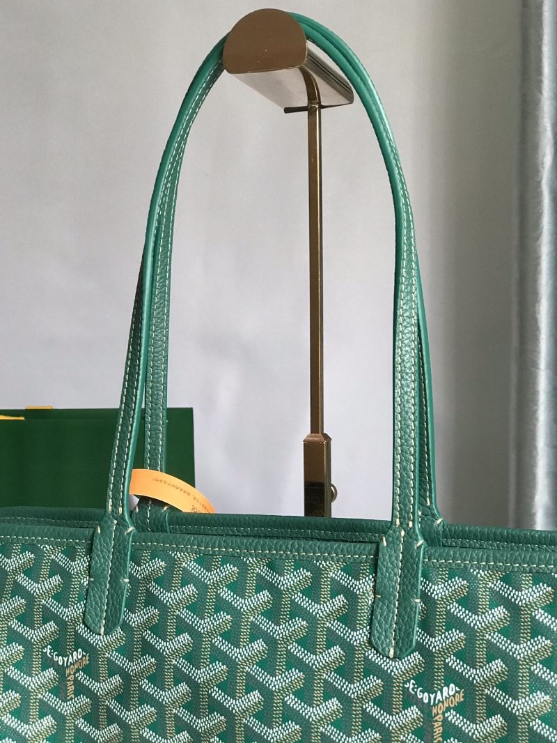 Goyard Shopping Bags